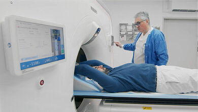 Foto des CT-Scanners CT 5300 von Philips