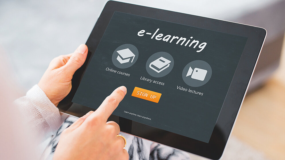 Einführung einer digitalen Lernplattform an einer MTA-Schule