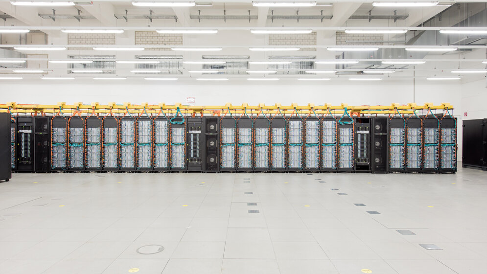 SuperMUC_IBM_Research_Andreas_Heddergott_CC_BY_ND_2_0_16062016.jpg SuperMUC