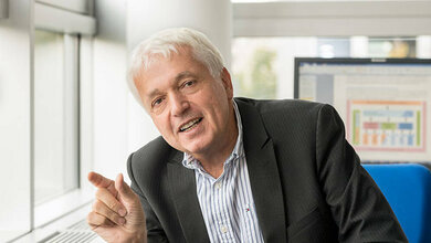 Prof_Klaus_A_Kuhn_Professor_fuer_Medizinische_Informatik_A_Eckert_TUM.jpg Prof. Klaus A. Kuhn