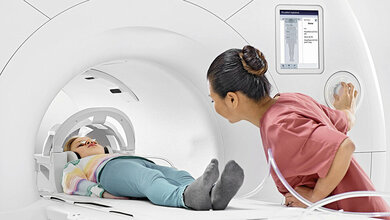 Kinder altersgerecht zur Untersuchung anleiten