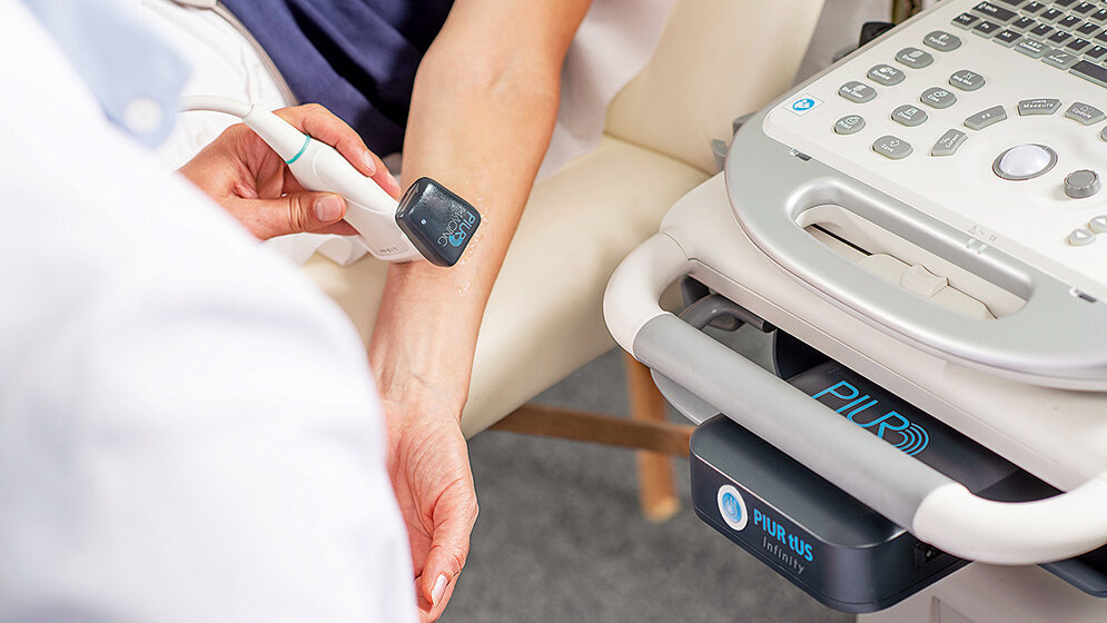 Aus der Industrie Dialyse mit tomografischem 3D-Ultraschall