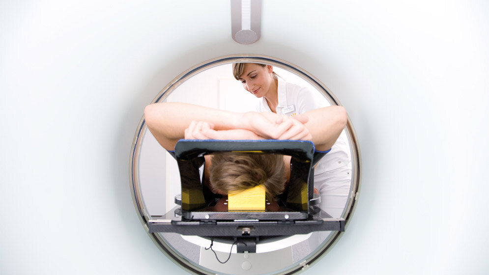 CT-/MRT-Scans manipulieren