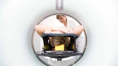 CT-/MRT-Scans manipulieren