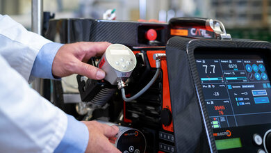 CARL kann während der Reanimation wichtige Parameter messen und steuern