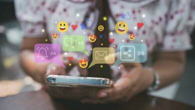 Smartphone-Sucht.jpg Smartphone