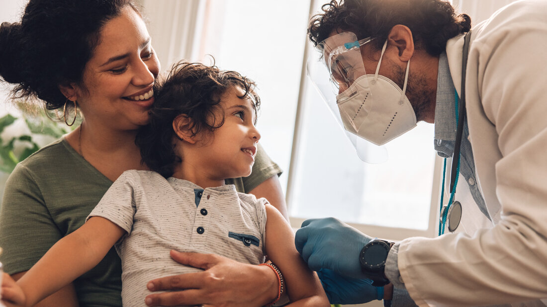 Welche Teile des Immunsystems wie viel zur Immunantwort bei COVID-19 beitragen, unterscheidet sich bei Kindern und Erwachsenen