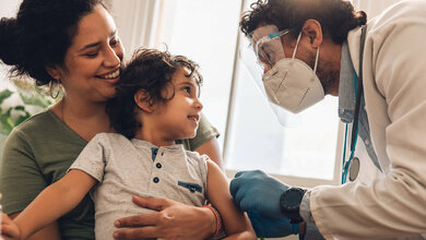 Welche Teile des Immunsystems wie viel zur Immunantwort bei COVID-19 beitragen, unterscheidet sich bei Kindern und Erwachsenen