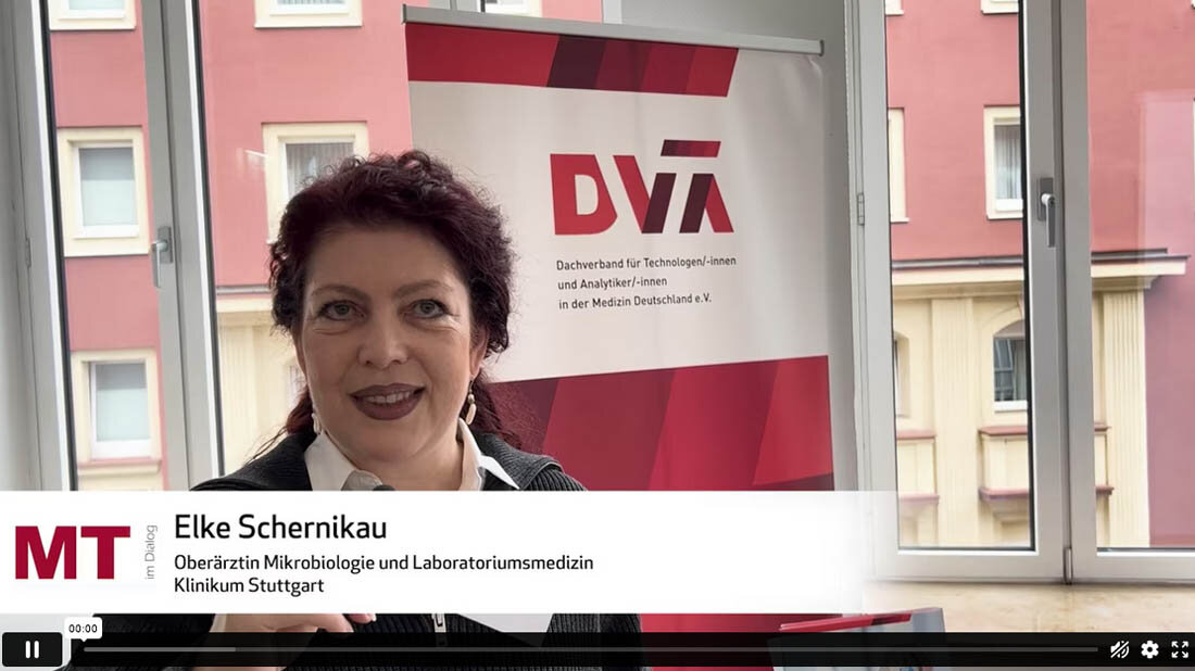 Elke Schernikau, Oberärztin Mikrobiologie und Laboratoriumsmedizin, ist begeisterte Teilnehmerin bei den MiBi-Tagen.