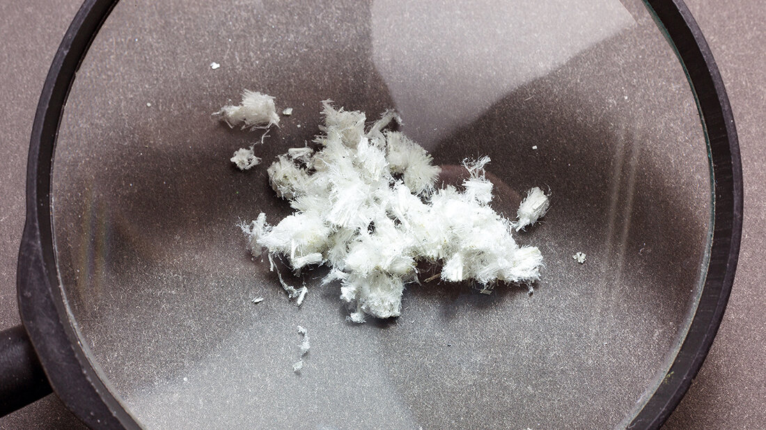 Titelbild des Fachbeitrags zum Mesotheliom- und Lungenkrebsrisiko nach Asbestexposition