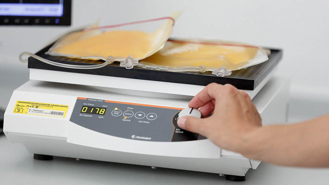 Blutplasma hilft Krebspatienten mit COVID-19, Folgestudie nötig