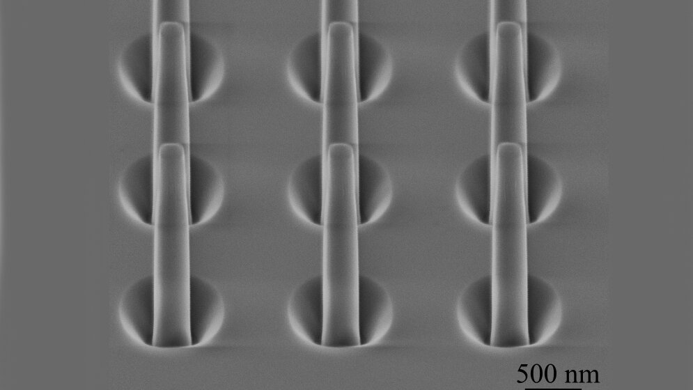 Rasterelektronenmikroskop-Aufnahme einer Diamantspitze