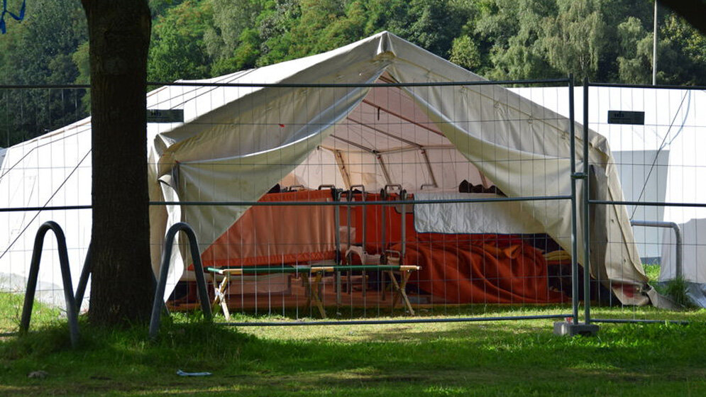 Fotolia_90911325_Fluechtlingszelt__hydebrink_11032016.jpg Flüchtlinge