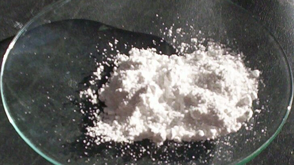 Pulverförmiges Titan(IV)-oxid 