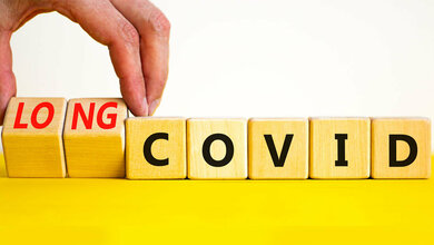 Würfel, die Long COVID darstellen