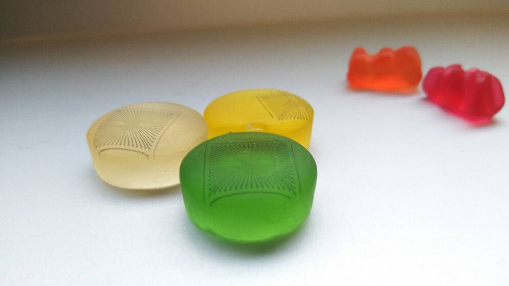 Auf Gummibonbons gedruckte Mikroelektroden-Arrays