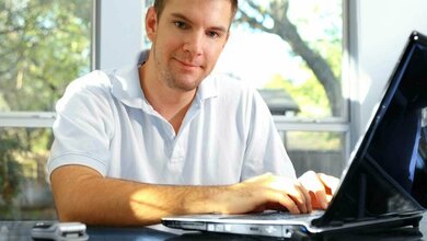 Symbolbild Computernutzer