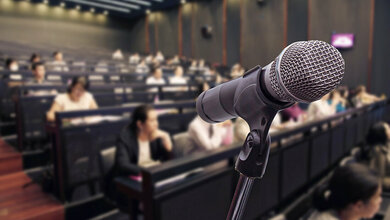 Titelbild des Beitrags über das DACH-Symposium