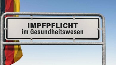 Einrichtungsbezogene Impfpflicht wirkt wie berufliche Tätigkeitsvoraussetzung