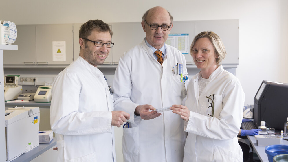 Prof. Dietger Niederwieser und Mitarbeiter