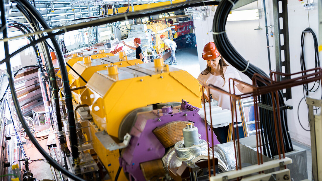 Schwerionensynchrotron SIS18