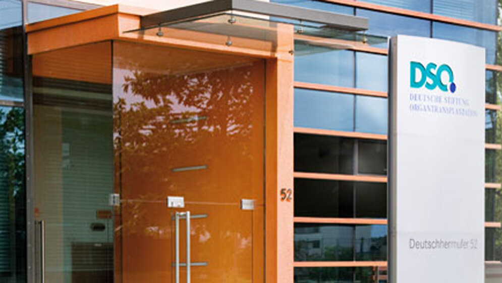 headerimages_home7.jpg Tätigkeitsberichte der Transplantationszentren