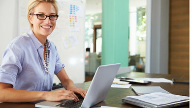 FOTOLIA_Monkey-Business-Bildschirm.jpg Digitalisierung der Krankenhausarbeit