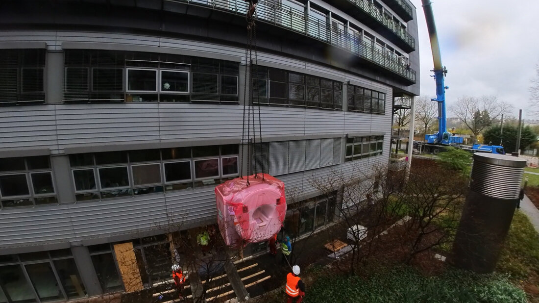 neuer_MRT_in_Dresden.jpg Neuer MRT in Dresden