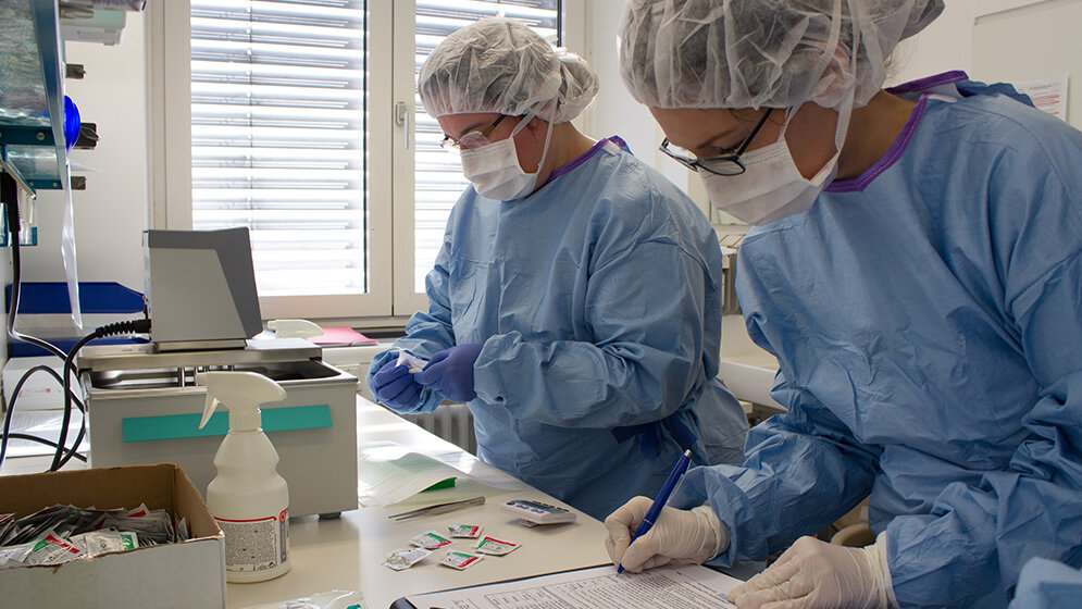 Ein Impfstoff gegen Malaria wurde in einer klinischen Studie am Institut für Tropenmedizin der Universität Tübingen erfolgreich getestet.