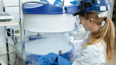 Titelbild zur Meldung über eine strategische Kooperation von Medeora und Cryondo