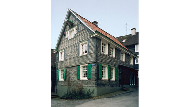 Foto des Geburtshauses von Wilhelm Conrad Roentgen in Remscheid-Lennep