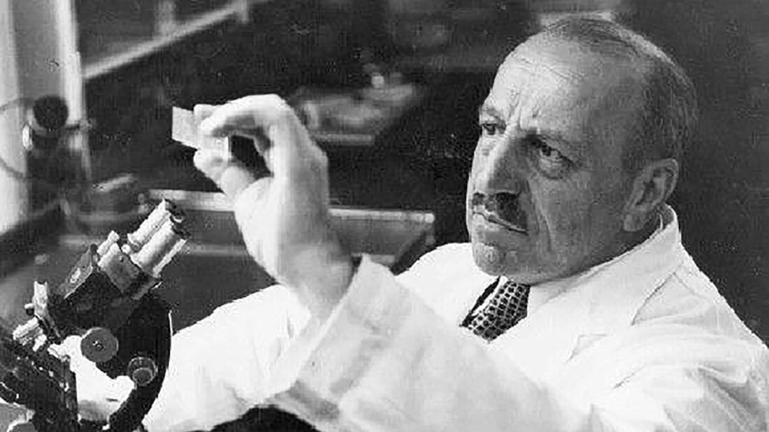 „Pap-Test“ zur Früherkennung des Zervixkarzinoms Foto von George Papanicolaou