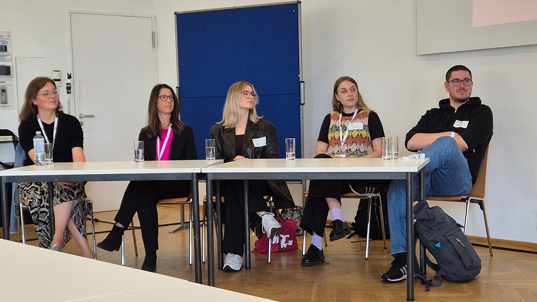 _Teilnehmer_Podiumsdiskussion.jpg _Teilnehmer_Podiumsdiskussion.jpg