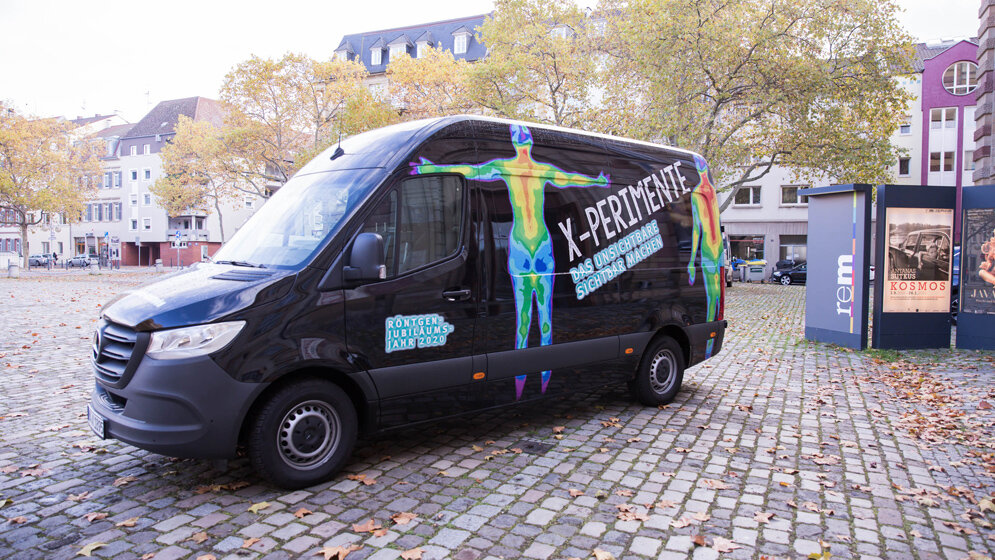 x_perimente.jpg X-perimente – das Unsichtbare sichtbar machen