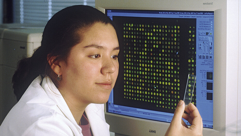 Learning Genetics (1) DNA Microarray