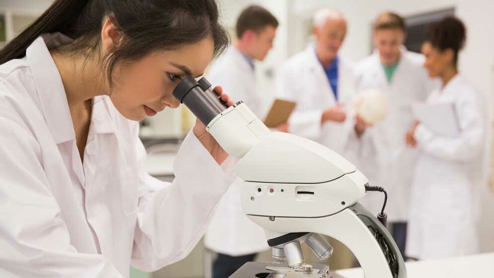 Wavebreakmedia_iStockphoto.jpg Spitzenpositionen