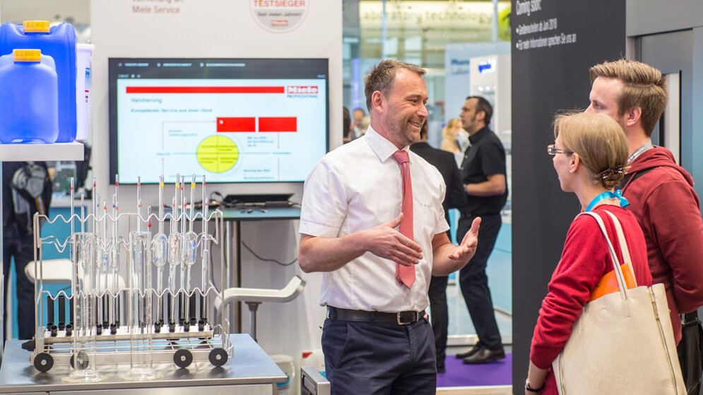 bild13_analytica_miele.jpg