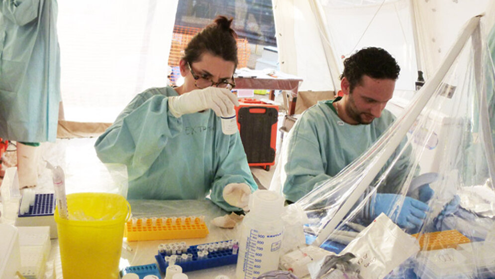 EMLab-bnitm_ebola_800x450.jpg European Medical Corps
