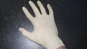 Haut – Hände – Handschuhe