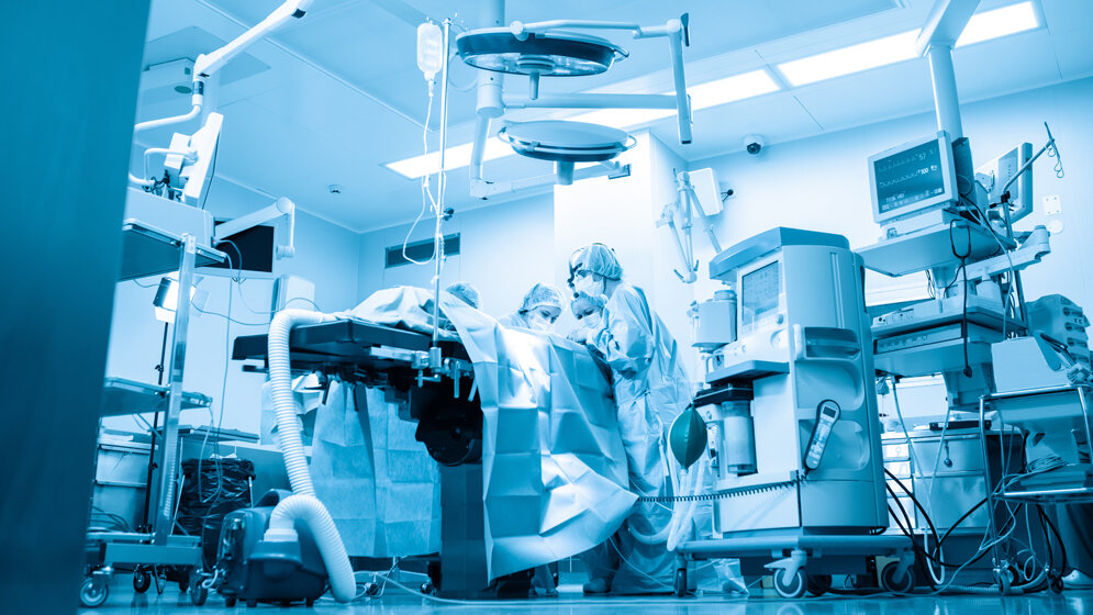 Erhöhte Sterblichkeit durch COVID-19