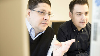 Dr. Ioannis Mitroulis (rechts) und Prof. Triantafyllos Chavakis