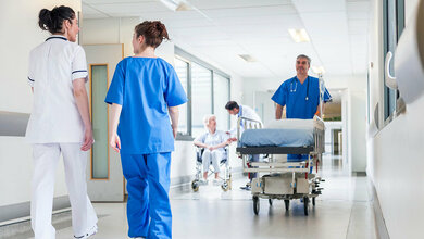 AOK-Analyse: Krankenhaus-Fallzahlen erneut rückläufig