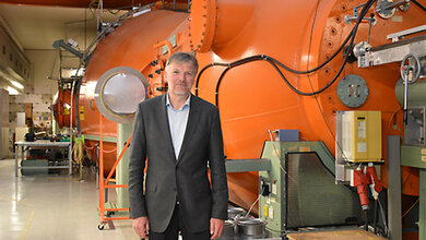 Prof. Günther Dollinger 