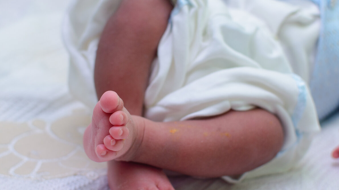 Neugeborenes in Afrika