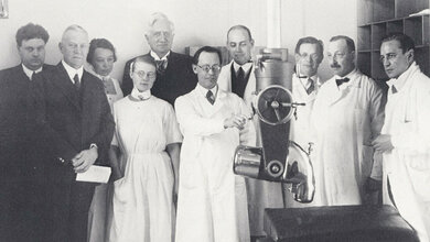 Titelbild zum Porträt des Physikers Rolf Maximilian Sievert