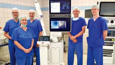 Foto des UKB-Teams mit dem ION-System