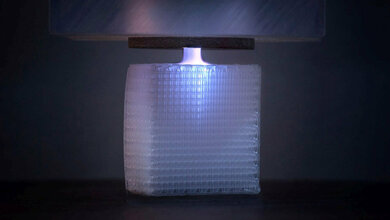 Beschichtung von Gerüststrukturen für Implantate mit einem Plasmajet.