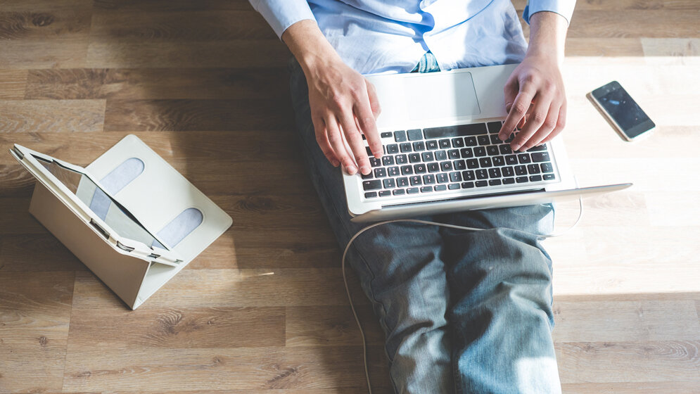 Bewegt sitzen Eugenio-Marongiu_Fotolia_63875326_L-1.jpg