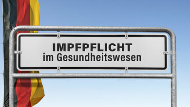 Gerät die einrichtungsbezogene Impflicht ins Wanken?