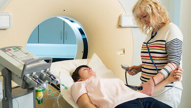 Radiologie Worauf sollte man dann achten, um ein Paravasat zu vermeiden und wie sollte man vorgehen, wenn es doch passiert? In diesem Artikel wird diese Problematik angesprochen und erläutert.